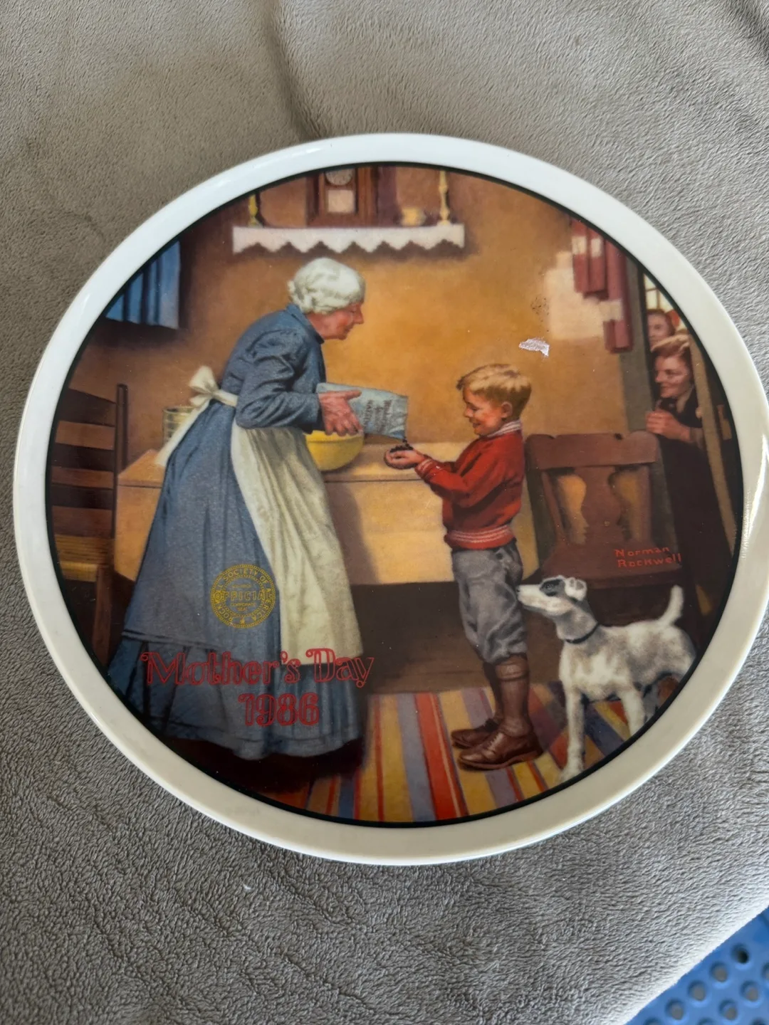 Norman Rockwell Knowles Mother's Day 1986 Plate thumbnail