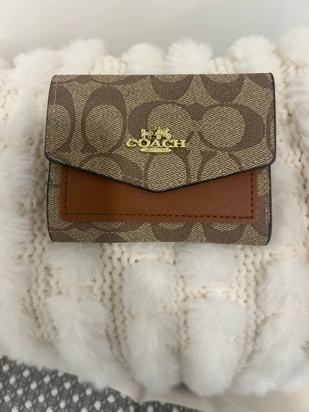 Coach Trifold Wallet thumbnail