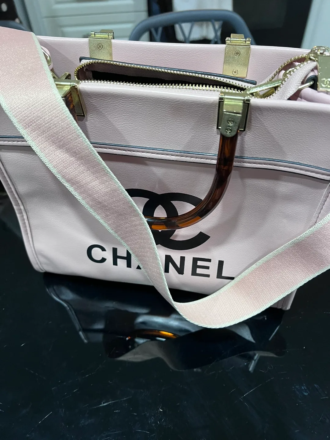 Chanel Pink Handbag thumbnail