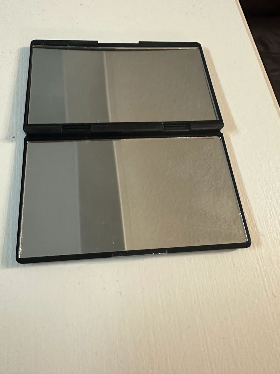 Sephora Black Compact Mirror image indicator(2)