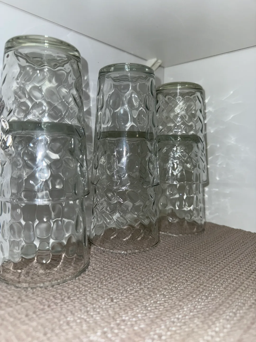 Set of 6 Textured Drinking Glasses thumbnail