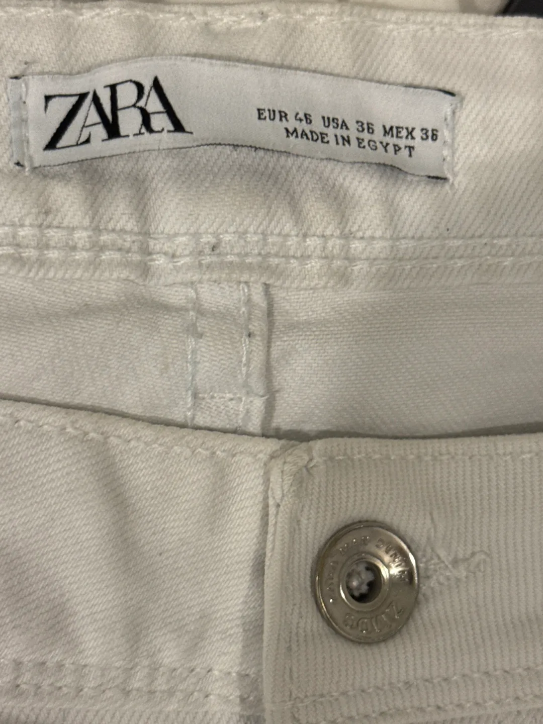 Zara White Distressed Jeans, Size 36 thumbnail