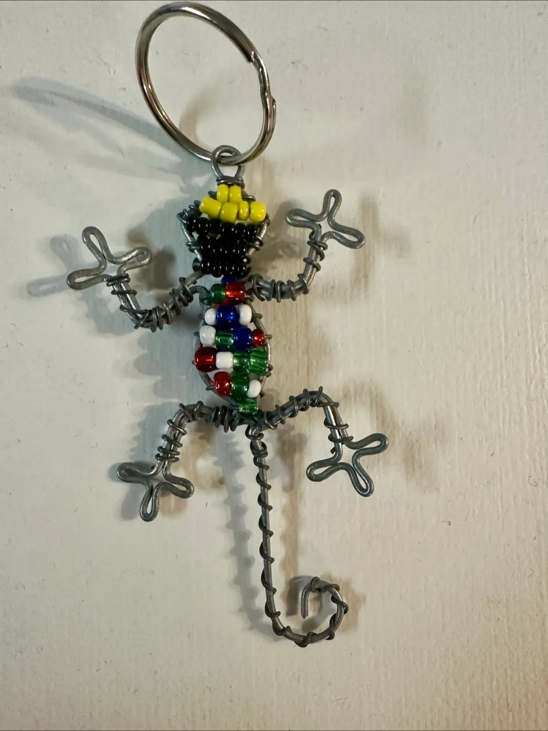 Handmade Beaded Wire Lizard Keychain image indicator(2)