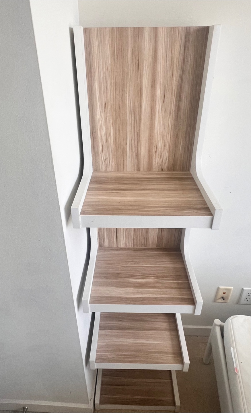 Stylish Wooden & White Wall Shelf - photo 2