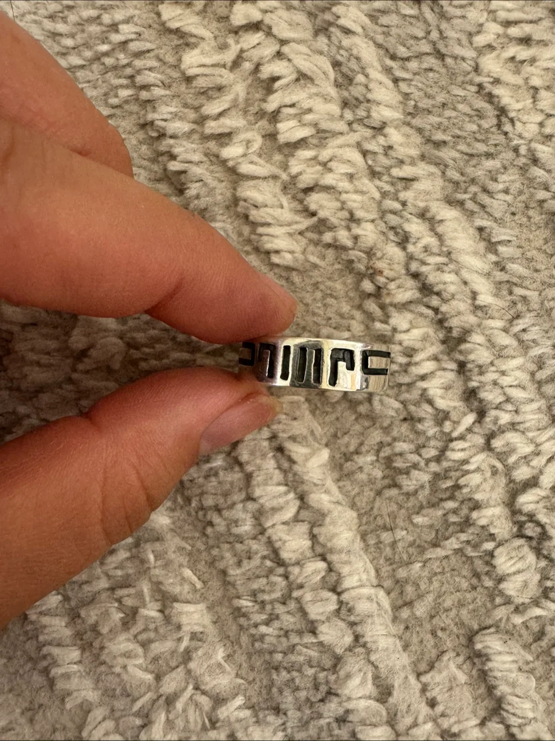 Silver Ring image indicator(2)