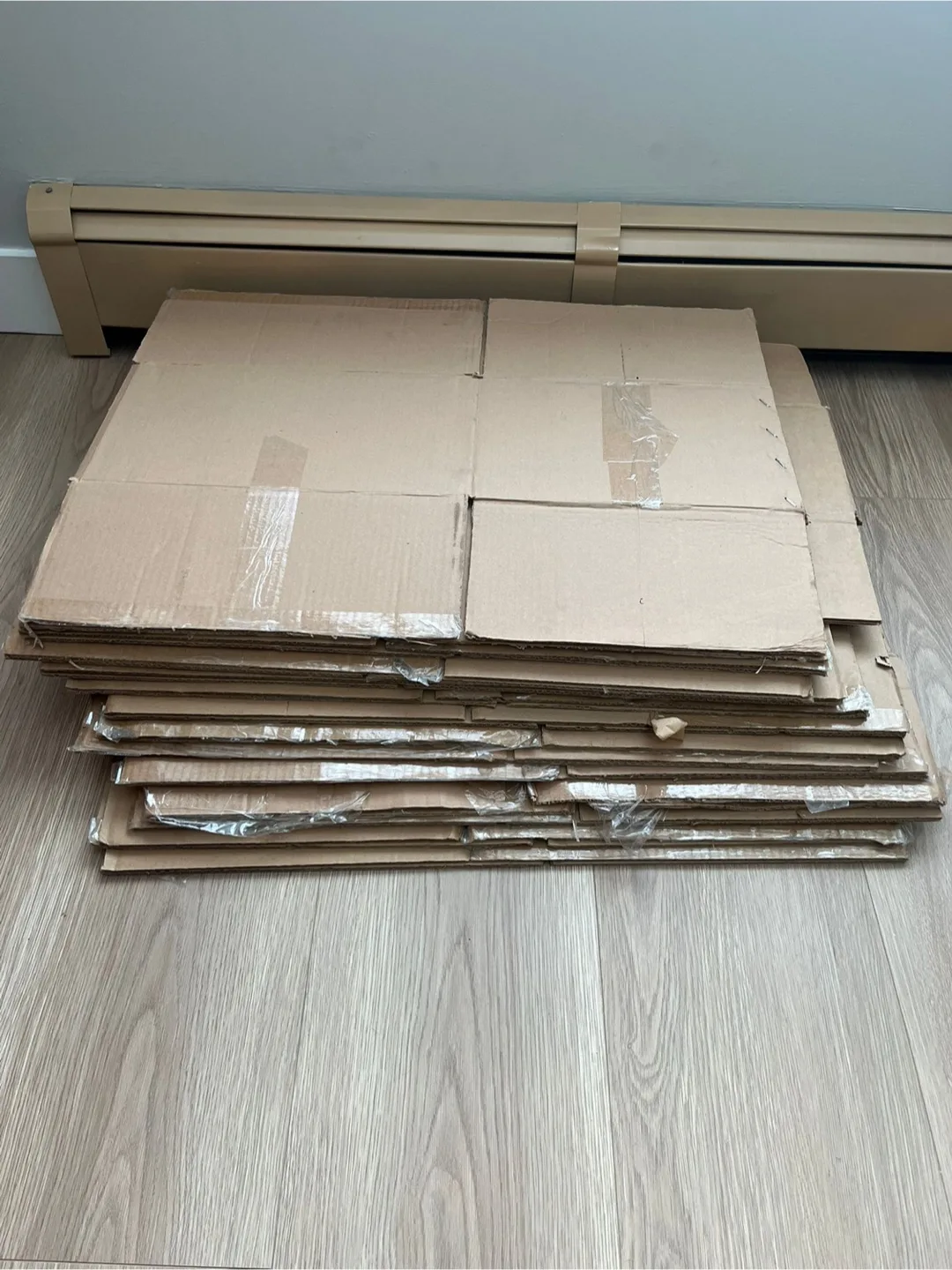 20 Cardboard Moving Boxes - Flat Packed thumbnail