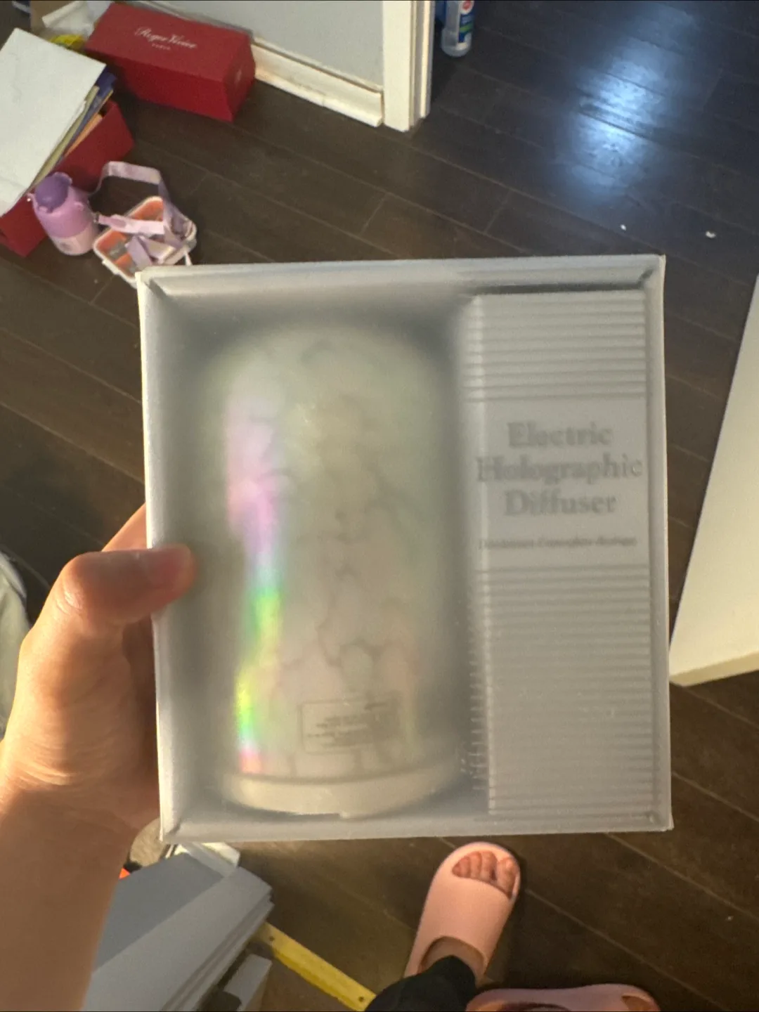 Electric Holographic Diffuser thumbnail