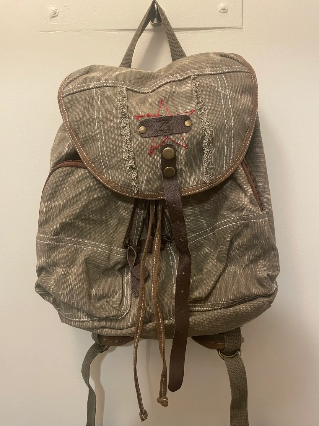 HOOFS Backpack thumbnail