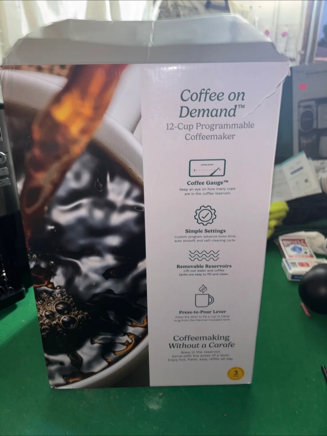 Cuisinart Coffee on Demand 12-Cup Coffeemaker image indicator(6)