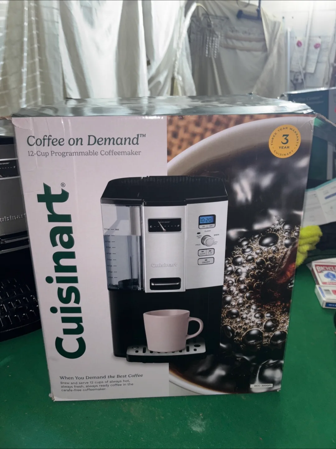 Cuisinart Coffee on Demand 12-Cup Coffeemaker image indicator(3)