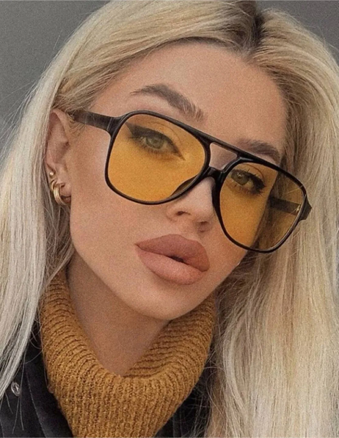 Yellow Aviator Sunglasses thumbnail