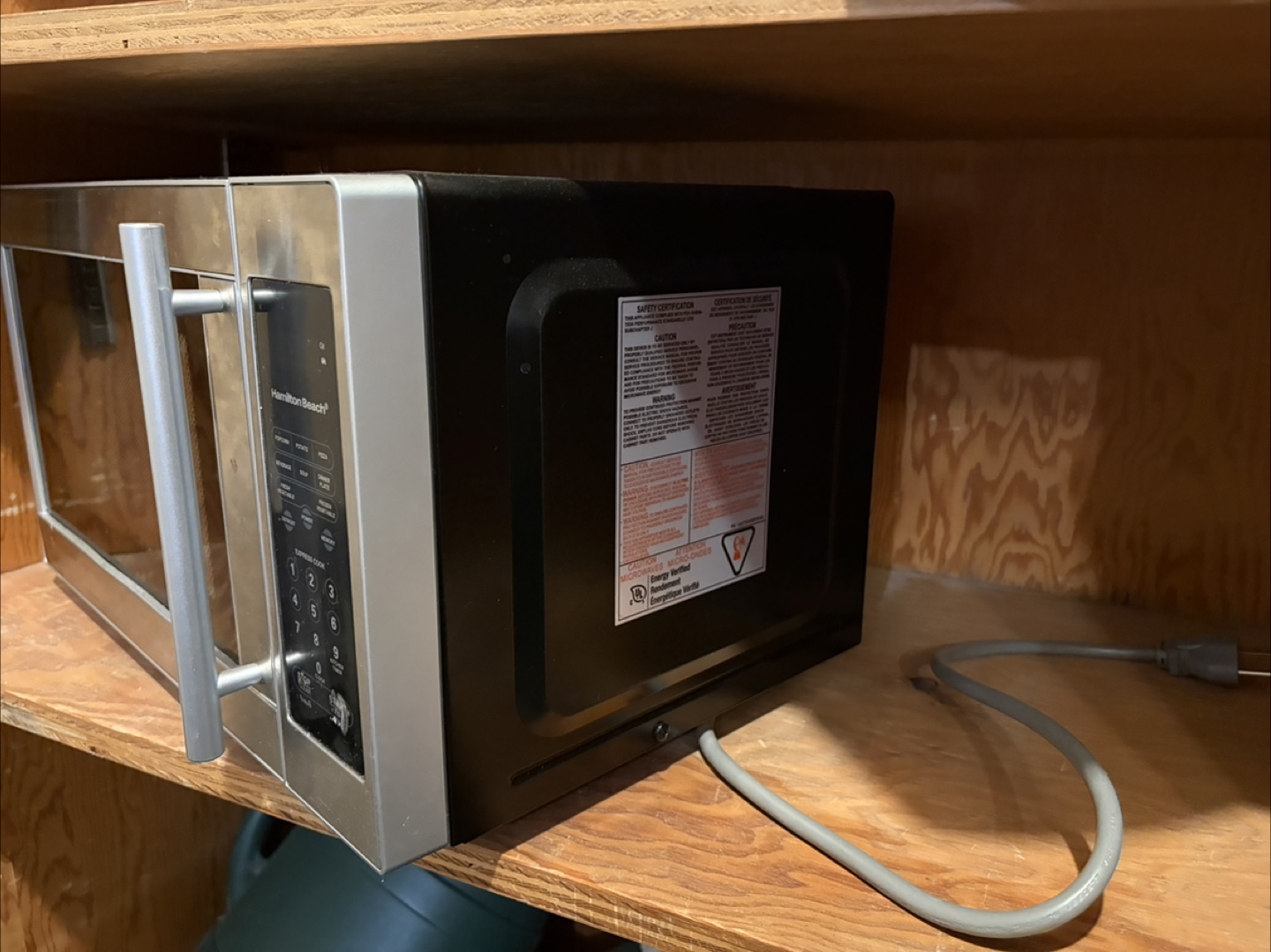 Microwave - photo 2