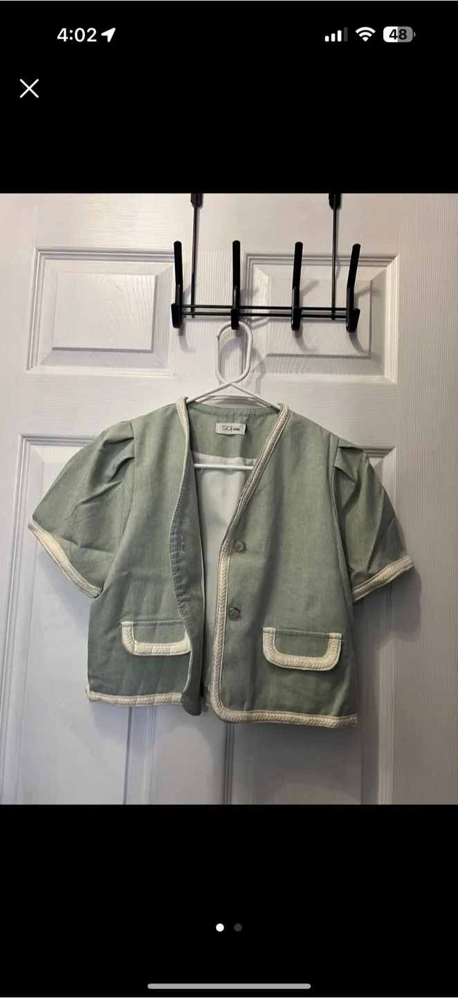 Cute cropped blazer, light green thumbnail
