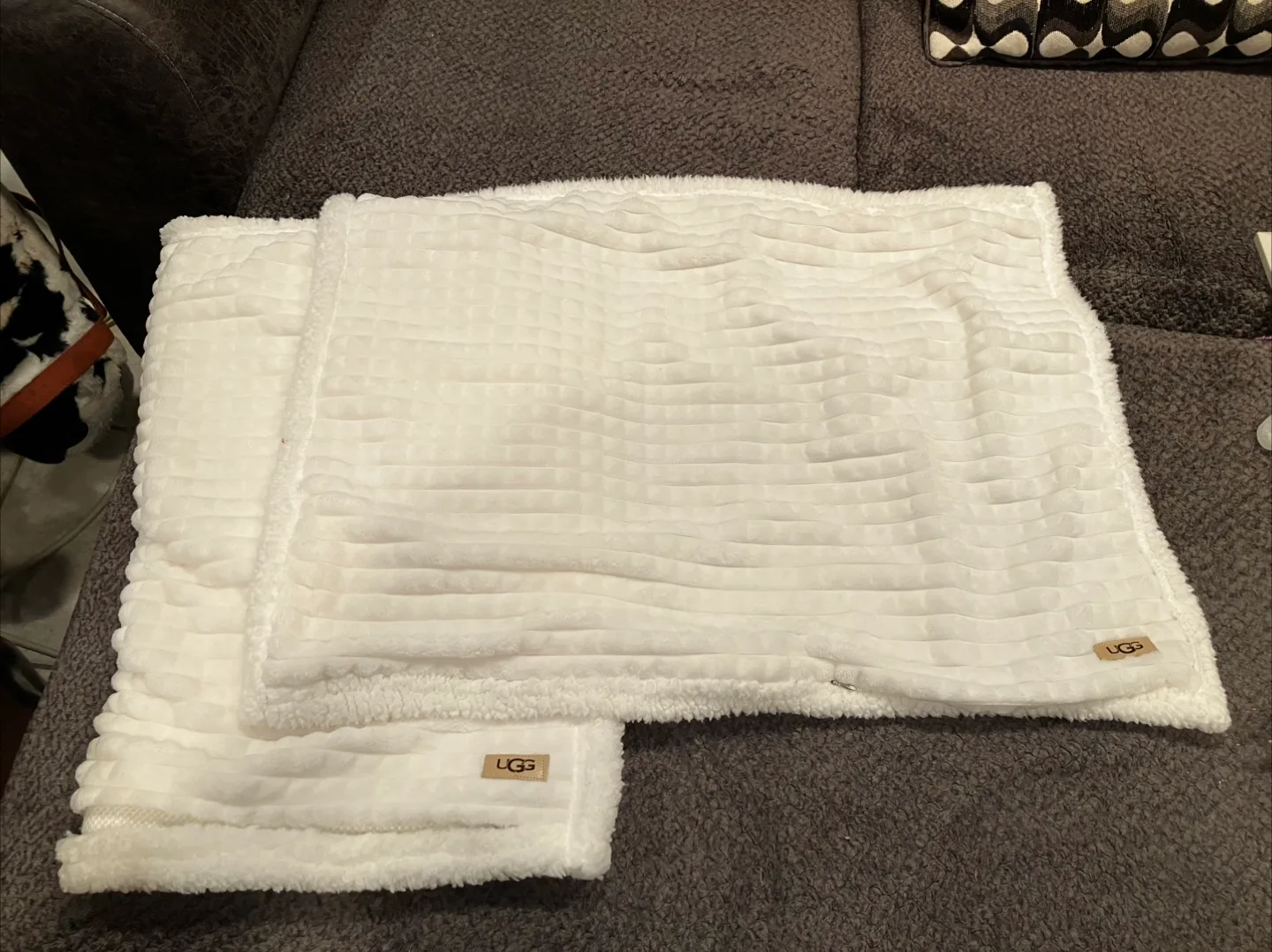 UGG pillow shams queen size thumbnail