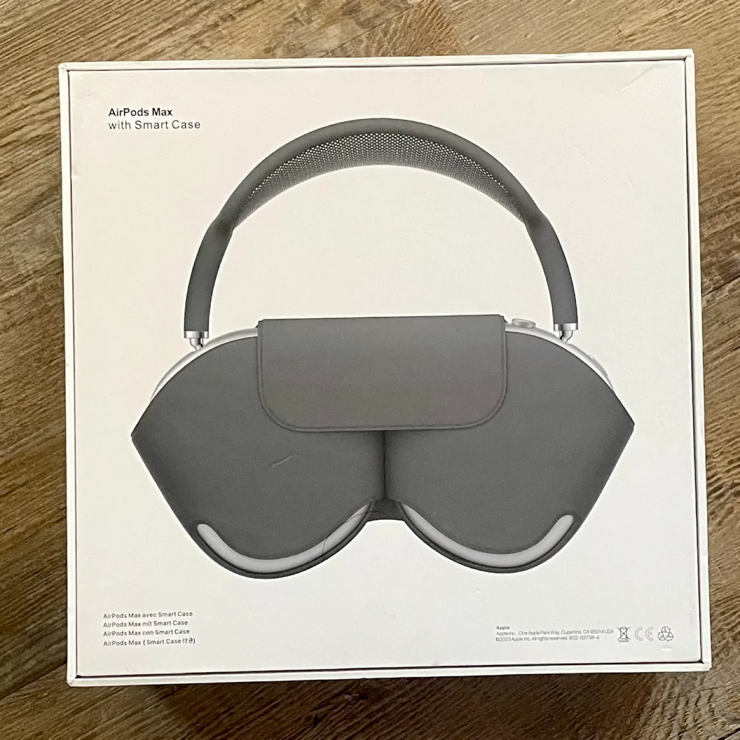 AirPods Max Wireless Headphones with Smart Case & Box image indicator(3)