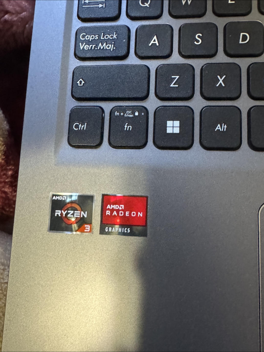 ASUS Laptop - AMD Ryzen 3, Radeon Graphics - photo 5