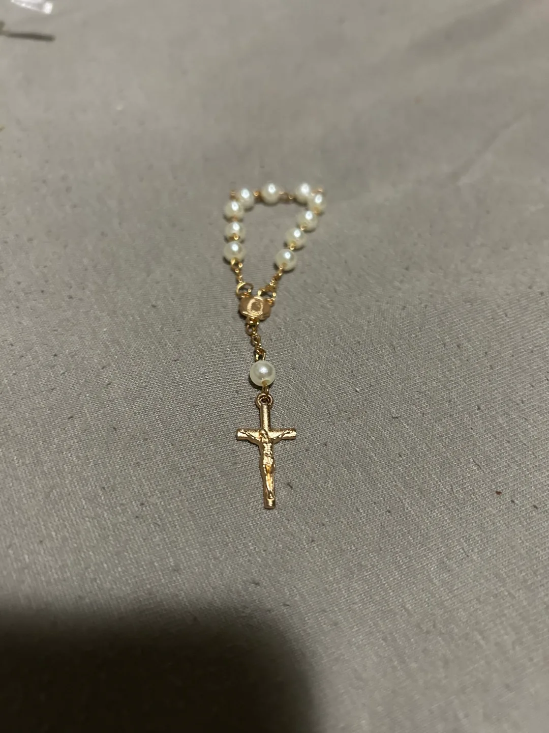 Gold Rosary with Pearl Beads thumbnail
