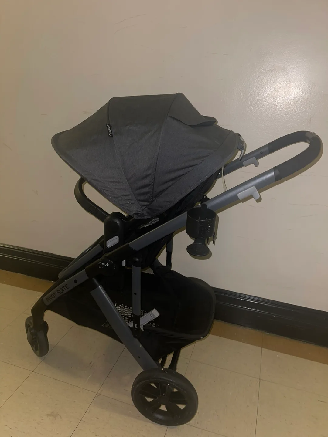 Evenflo Pivot Suite Modular Stroller thumbnail