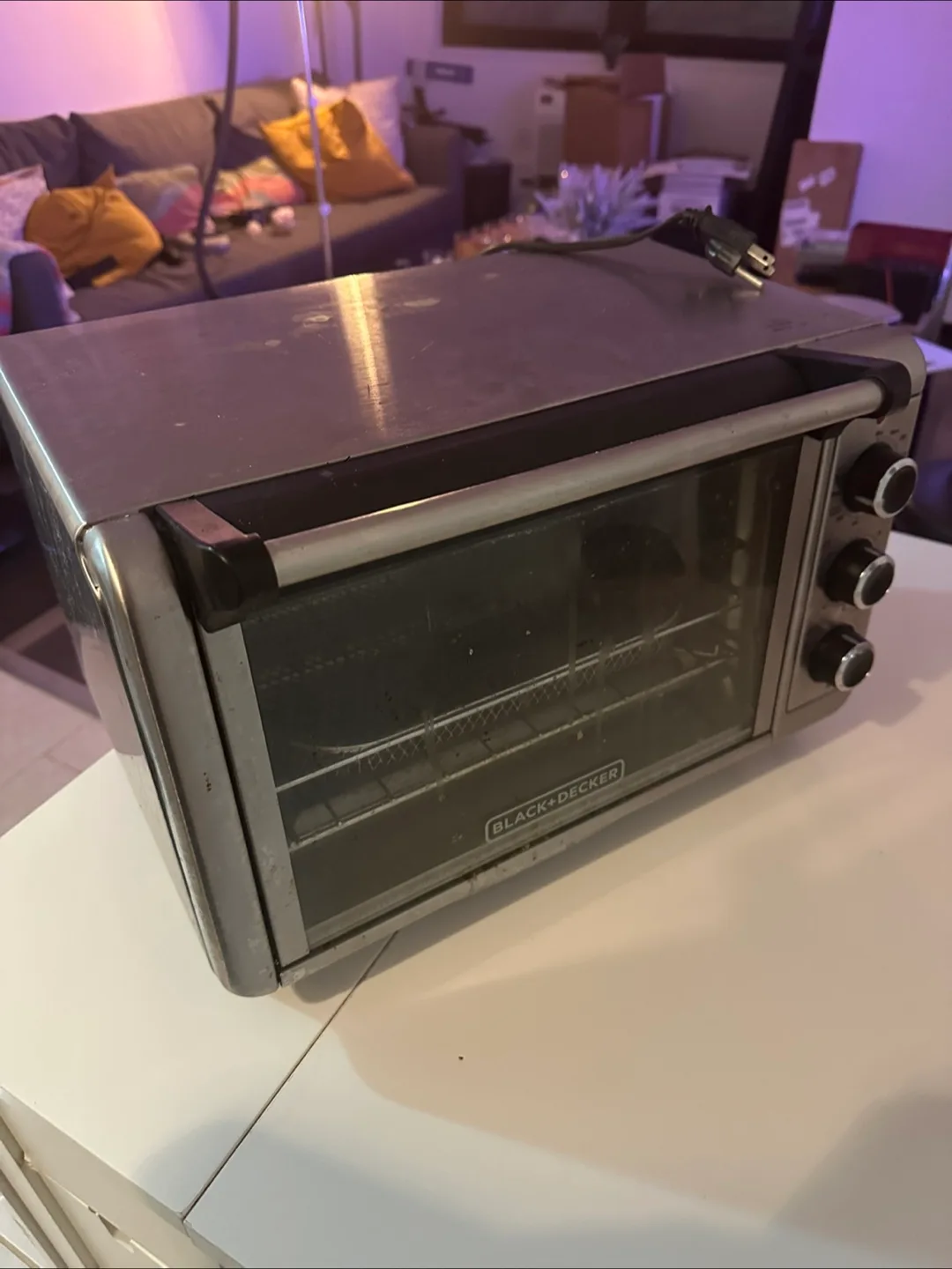 Black+Decker Crisp 'N Bake Air Fry Toaster Oven thumbnail