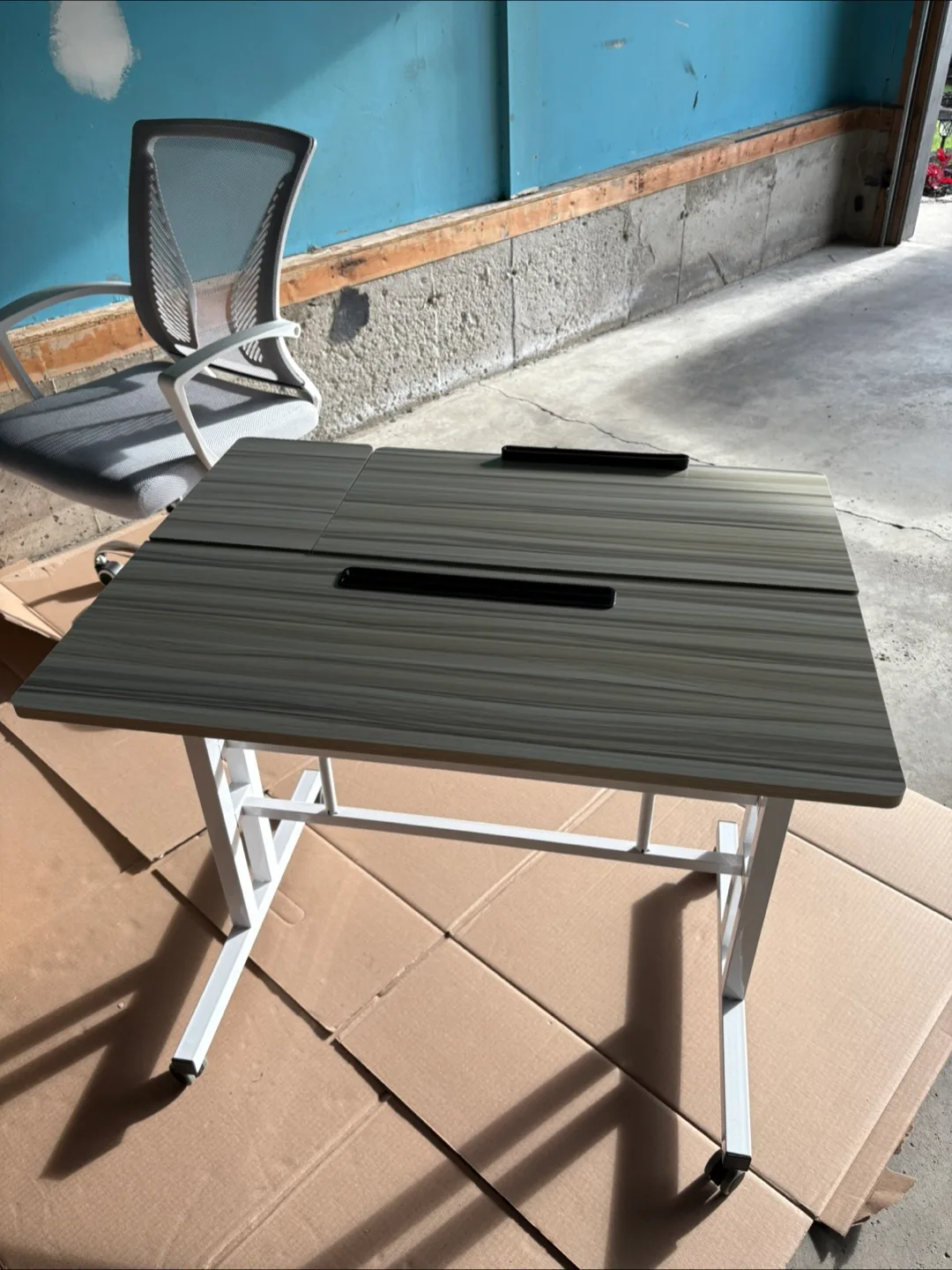 Adjustable Height Rolling Desk thumbnail