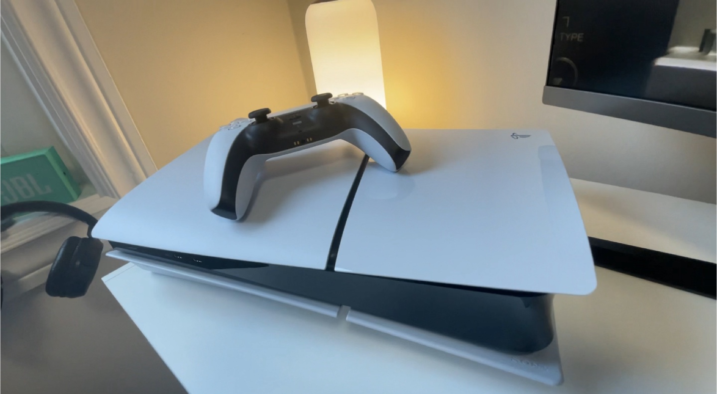 Sony PlayStation 5 (PS5) Console, screen is an option - photo 4