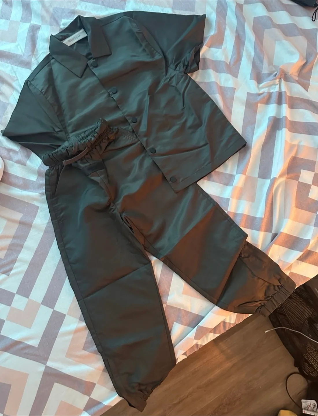 Essentials Fear of God Tracksuit Set image indicator(3)