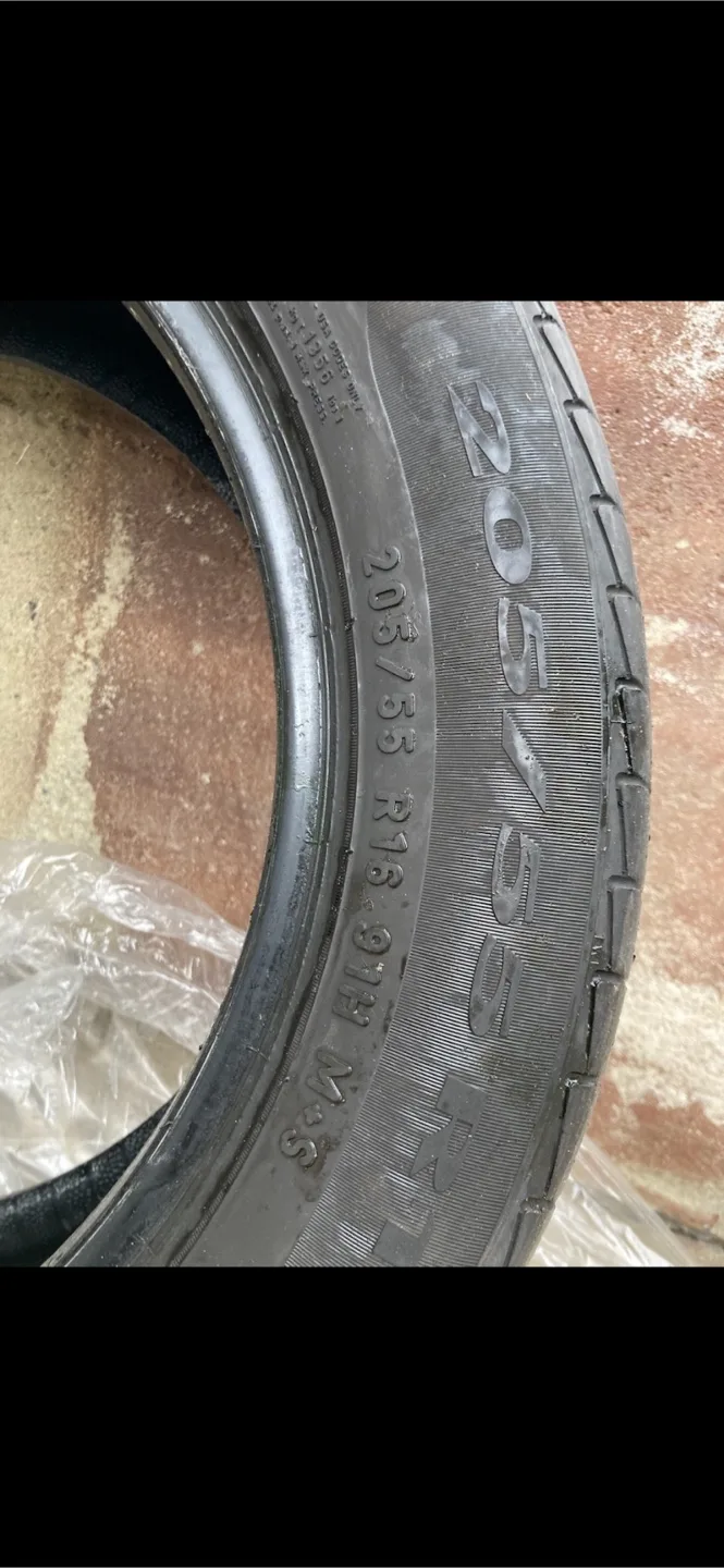 Pirelli Cinturato P7 Tire - 205/55R16