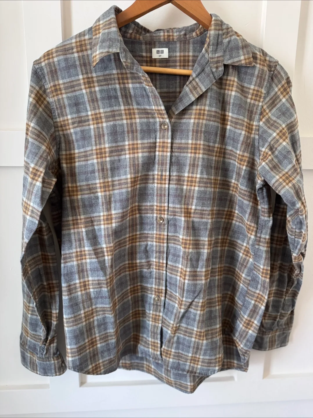 Uniqlo Flannel Plaid Shirt - Size S thumbnail