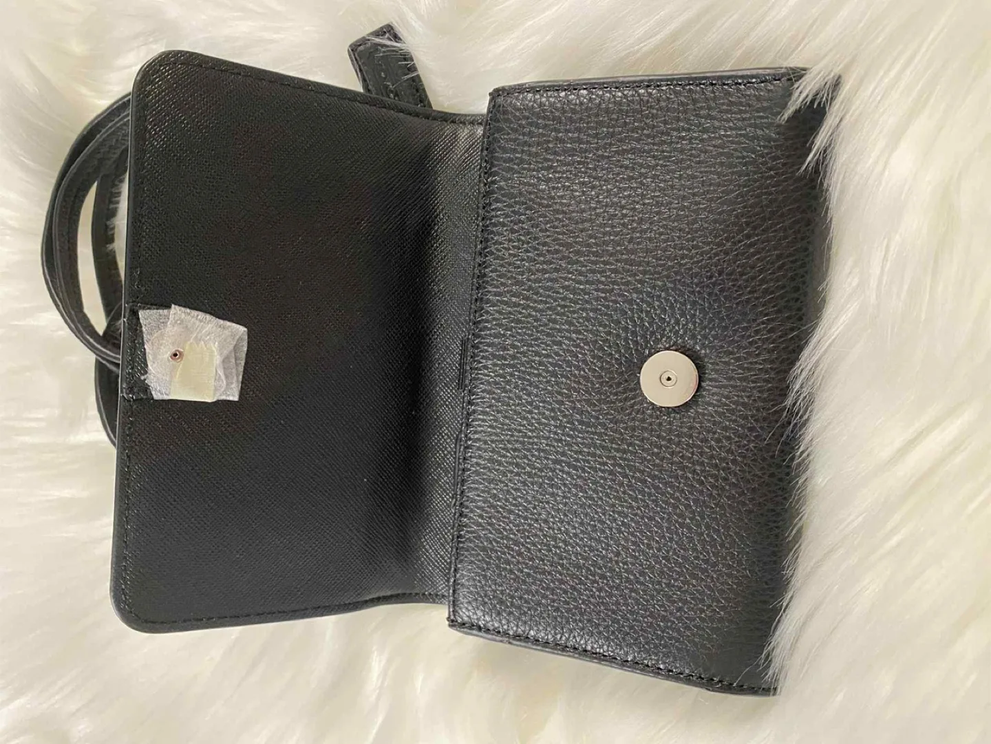 NWT- “ VINTAGE” Coach Avery Black Leather Crossbody image indicator(7)