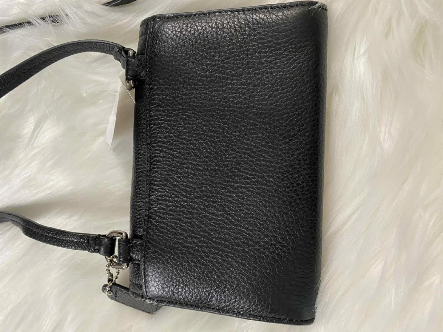 NWT- “ VINTAGE” Coach Avery Black Leather Crossbody image indicator(8)