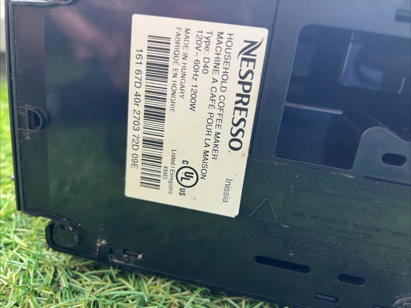 Nespresso Inissia D40 Coffee Machine - Black image indicator(4)