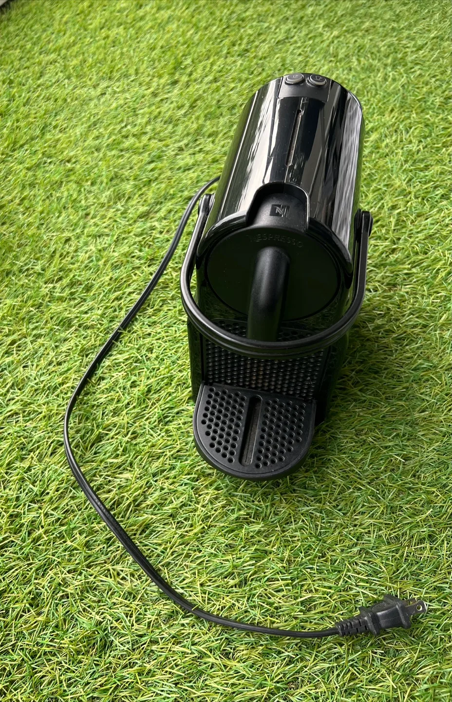 Nespresso Inissia D40 Coffee Machine - Black image indicator(2)