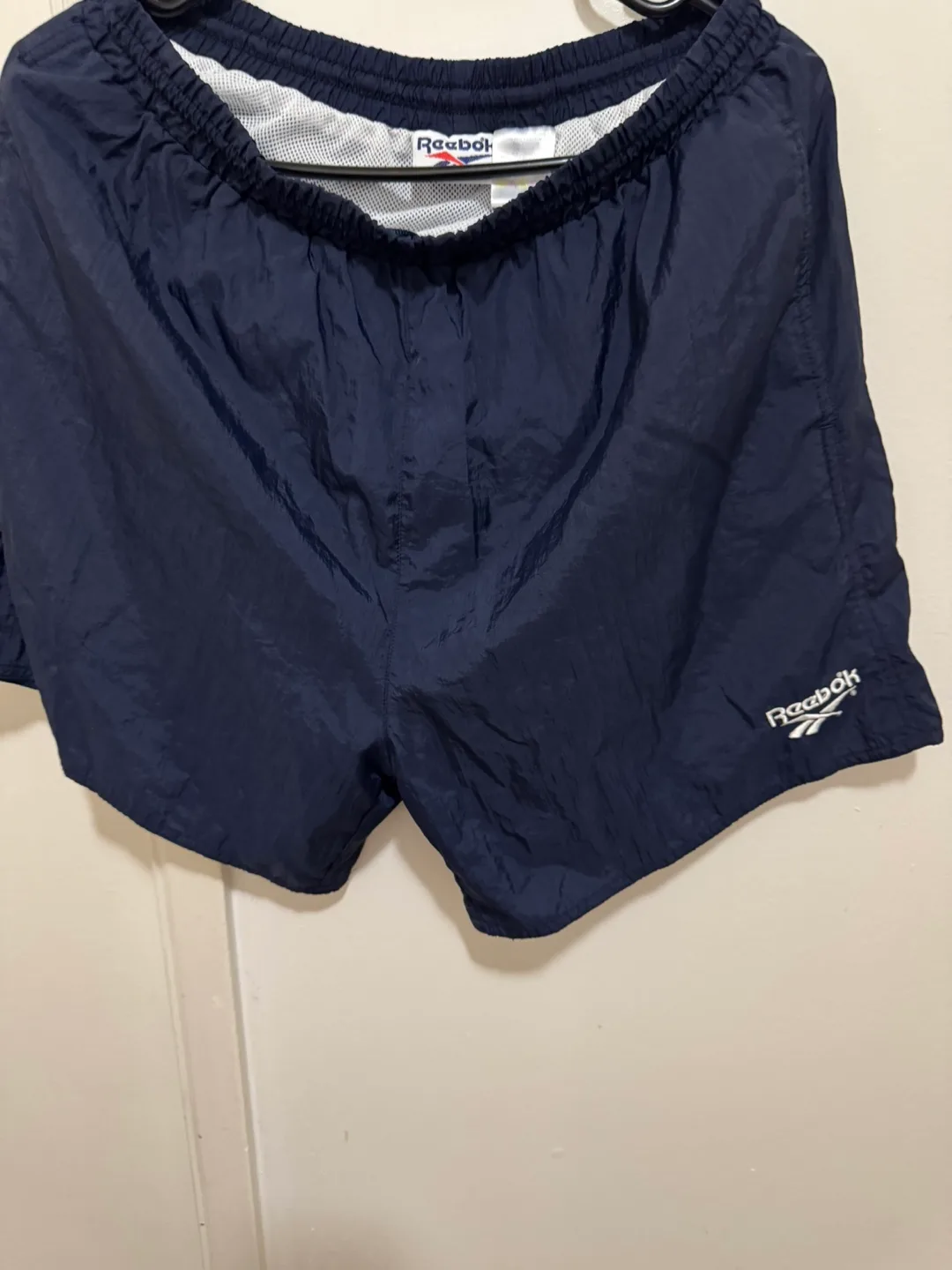 Reebok Navy Blue Athletic Shorts size L thumbnail