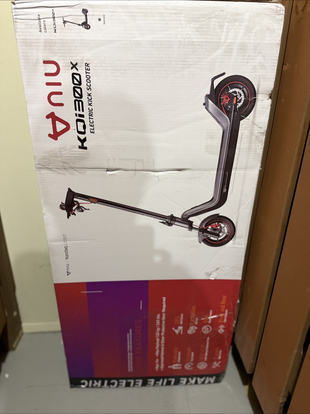 NIU KQi300X Electric Kick Scooter + Accessories