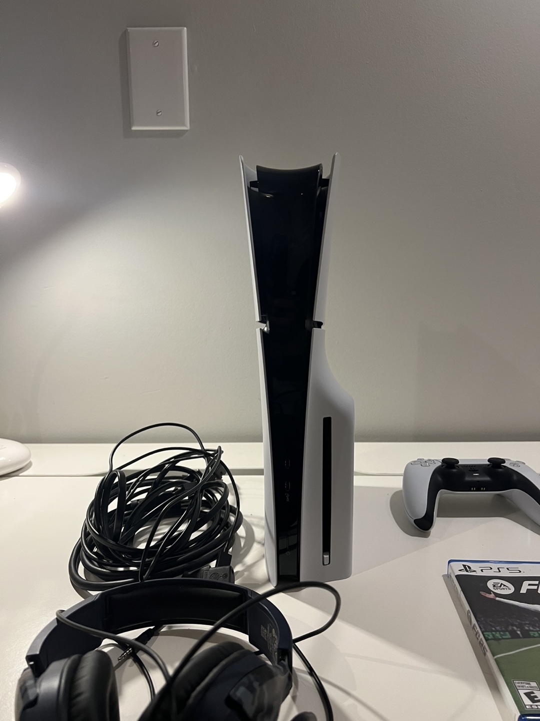 1TB PS5 Disc and 2 Controllers + 2 Games and Headset For Sale. - photo 3
