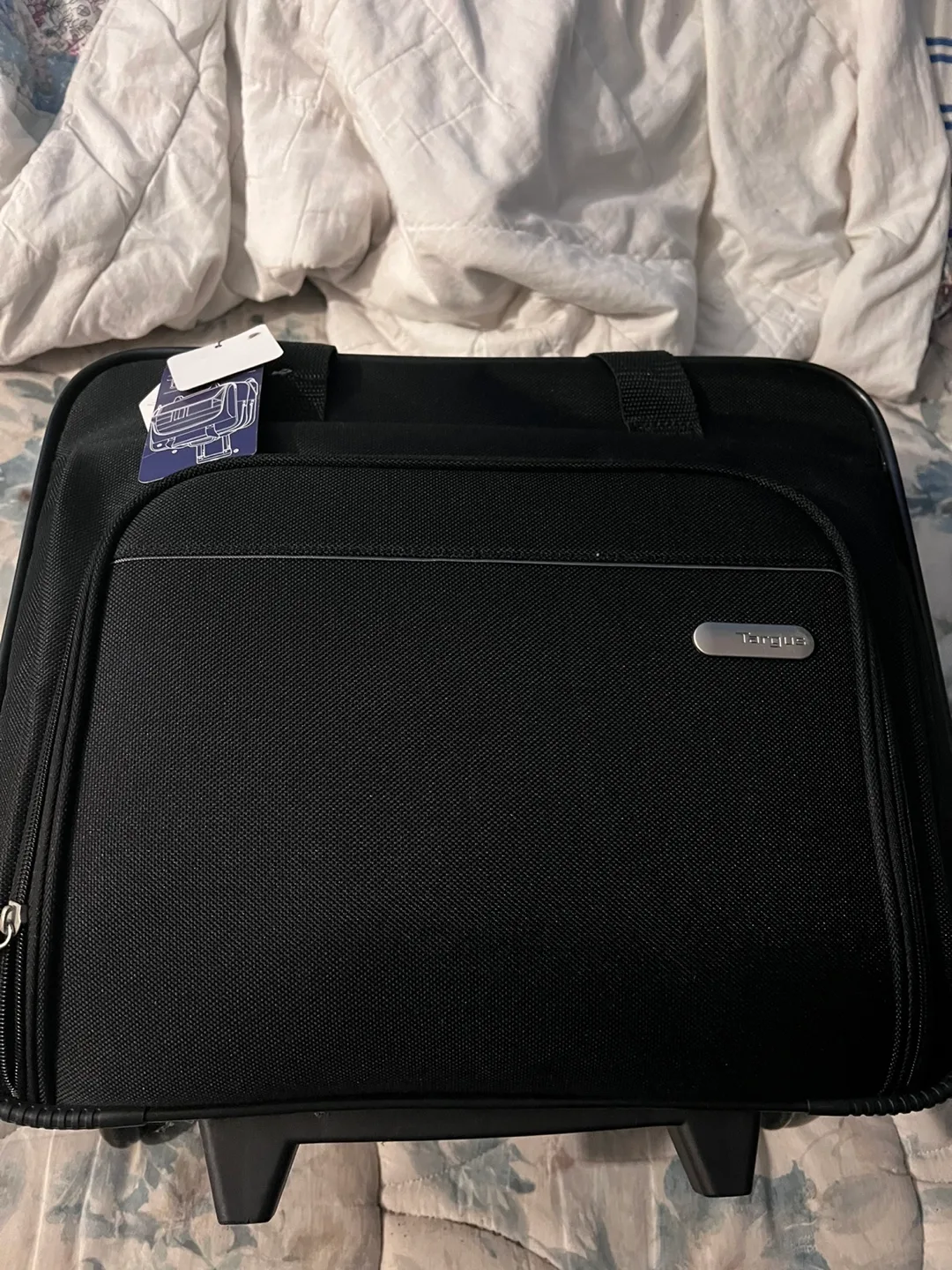 Targus Rolling Laptop Case - Black image indicator(3)