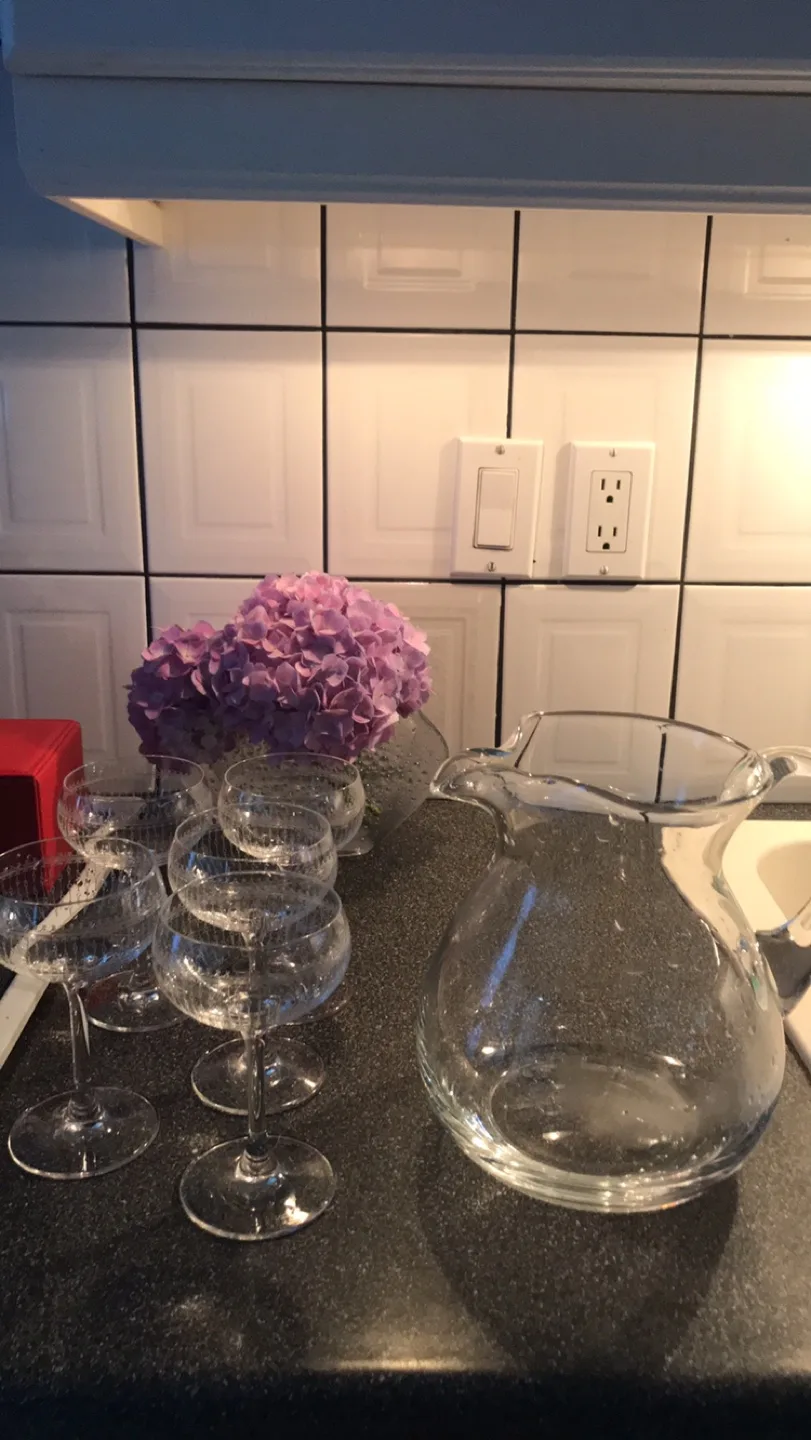 🇨🇦Glass Pitcher and Glasses Set thumbnail