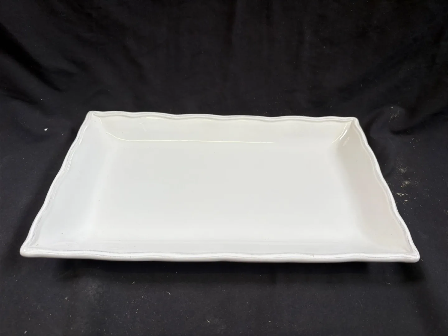 🇨🇦Rectangular White Serving Tray thumbnail