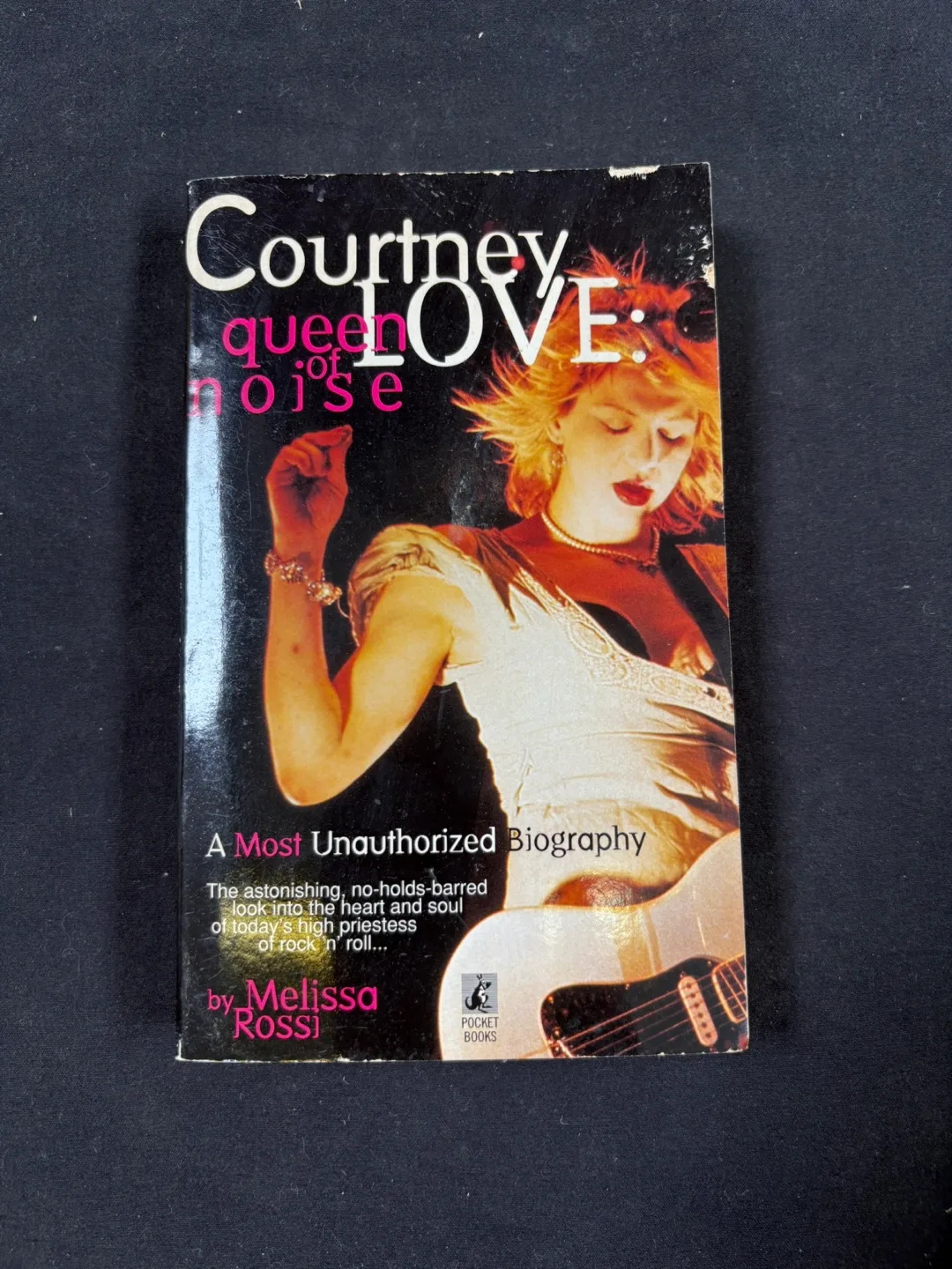 🇨🇦Courtney Love: Queen of Noise Biography by Melissa Rossi thumbnail