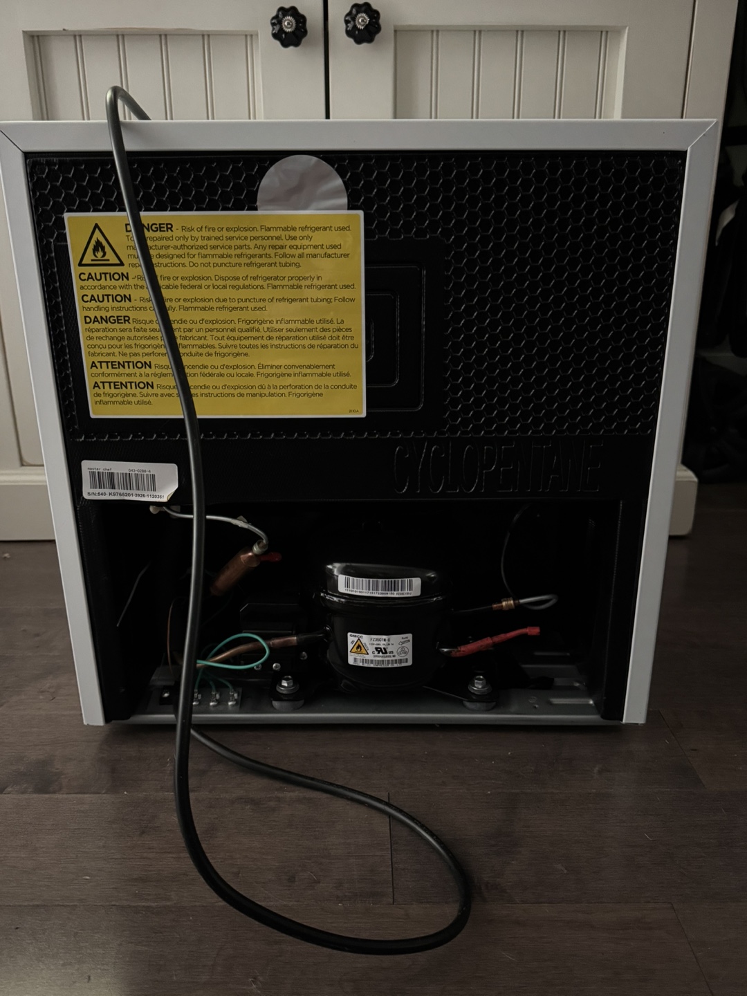 Master Chef Mini Fridge - White - photo 2