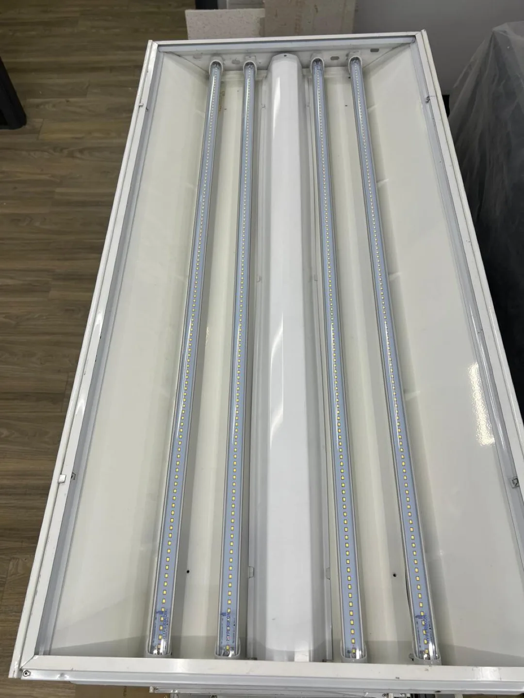 Drop Ceiling Troffer Lights – Includes 100 LED Tube Lights thumbnail