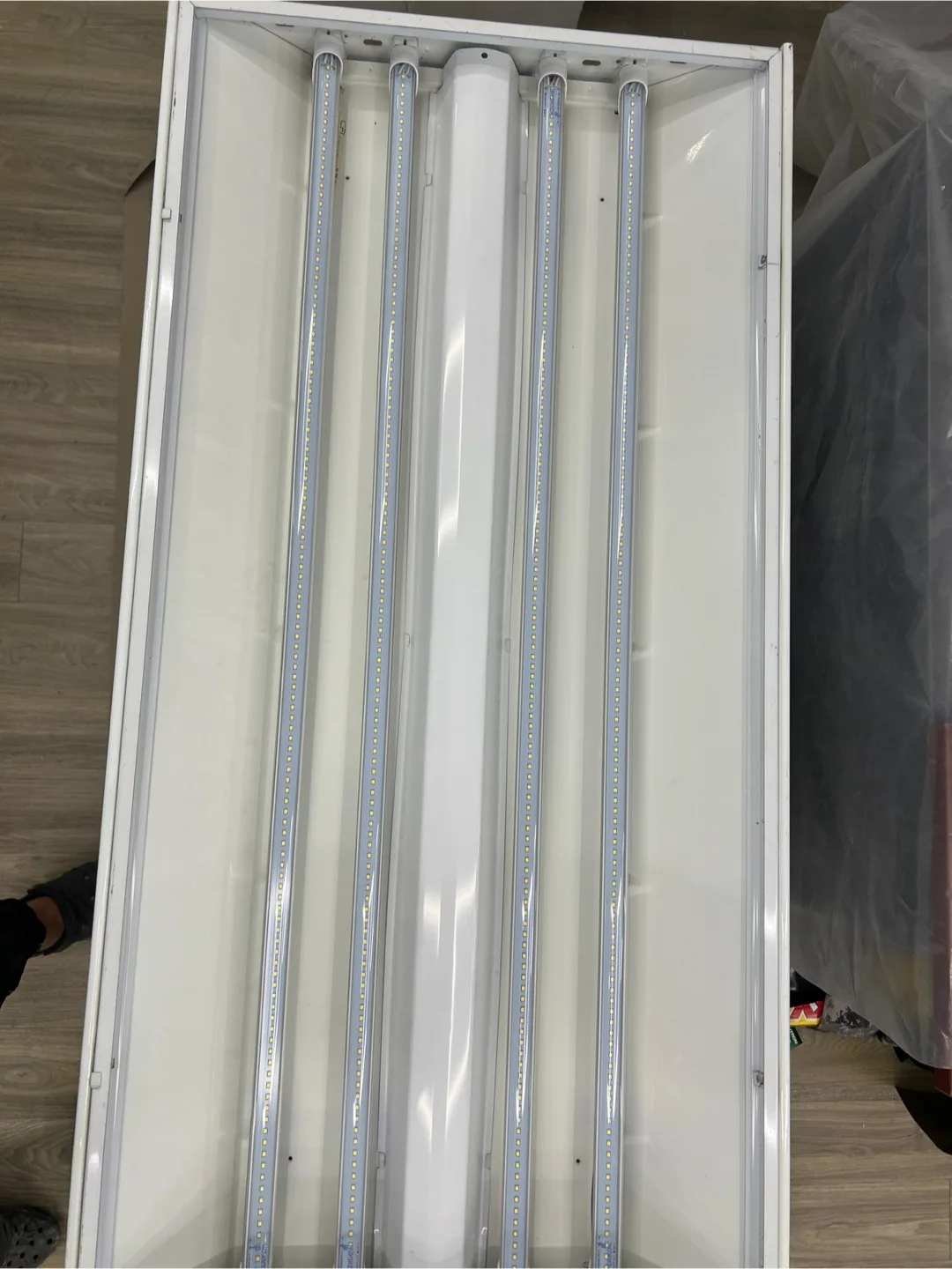 Drop Ceiling Troffer Lights – 100 LED Tube Lights image indicator(5)