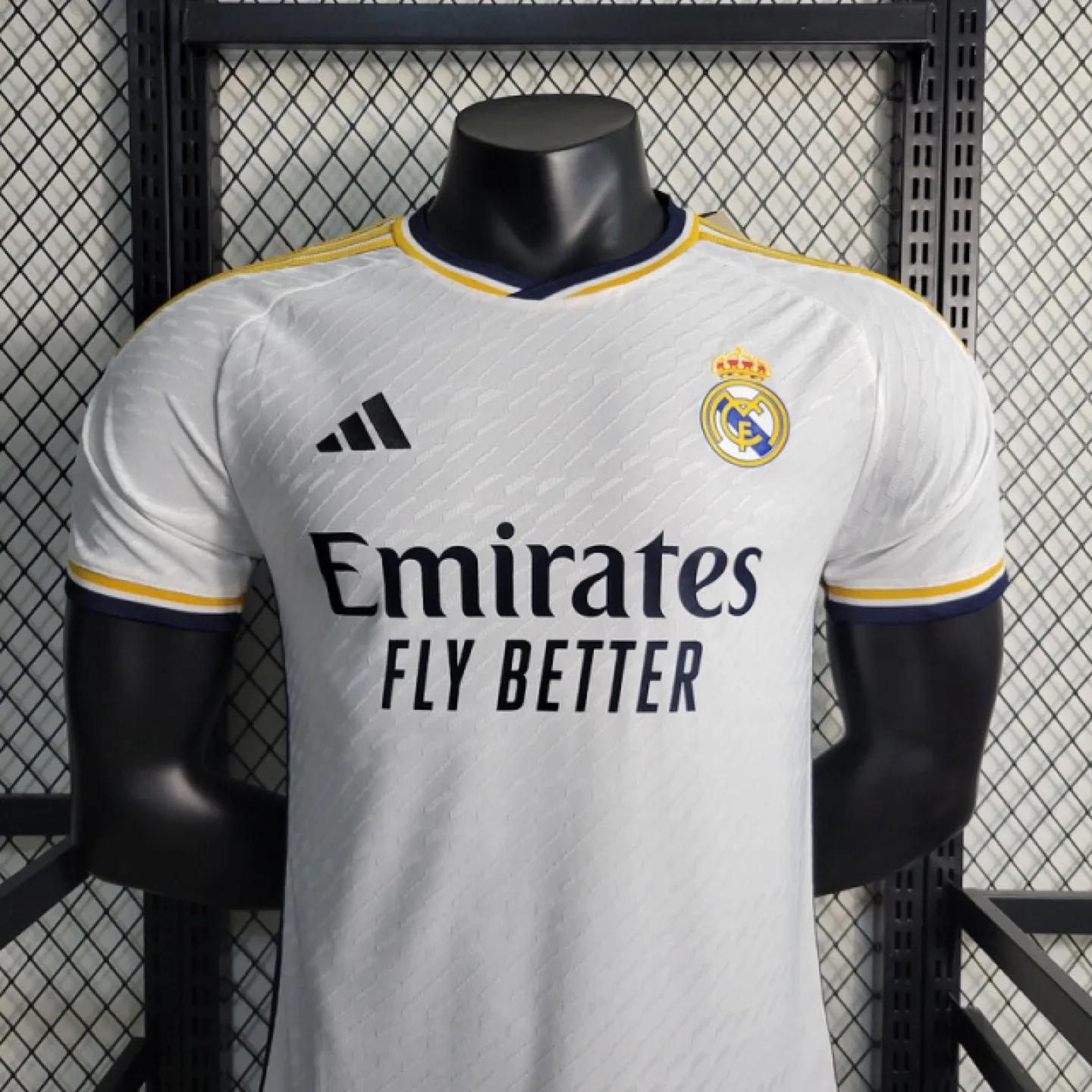 Adidas Real Madrid 23/24 Jersey thumbnail
