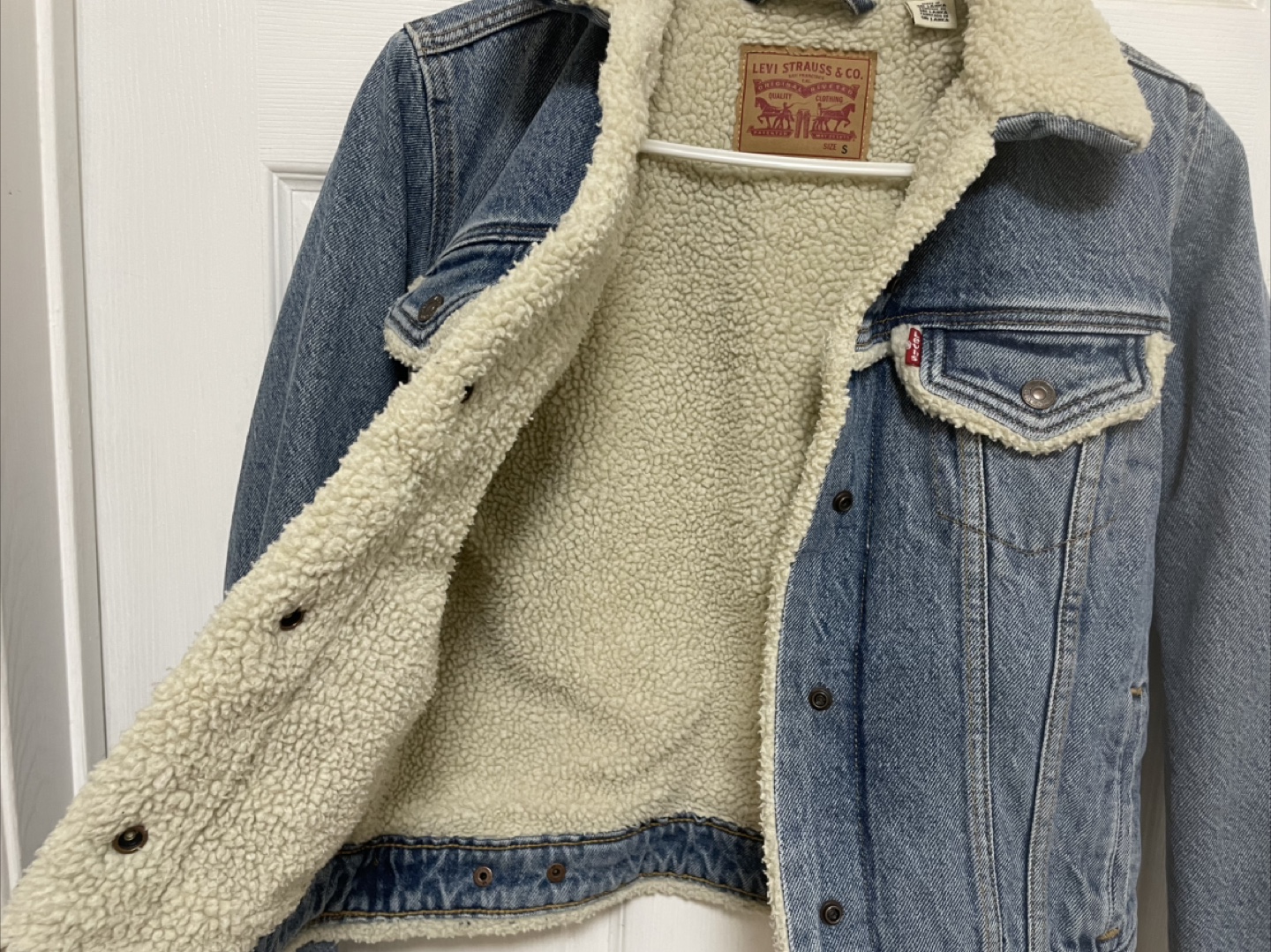 Levi's Sherpa Trucker Jacket - Size S - photo 2