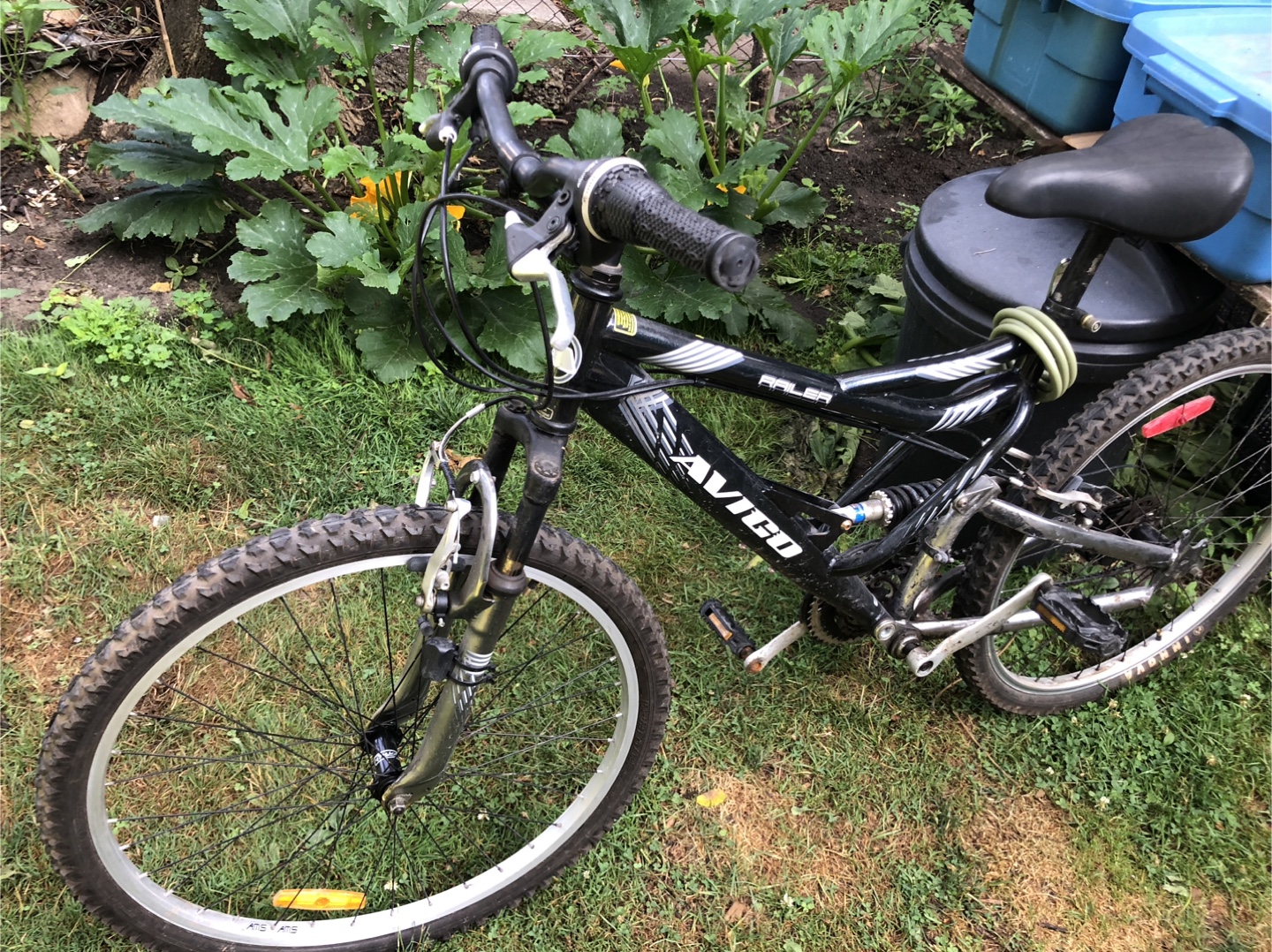 Avigo 'Racer' Mountain Bike - Black - photo 3