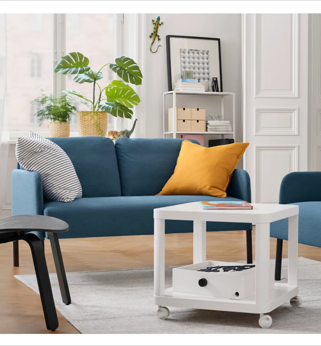 IKEA TINGBY White Side Table on Casters image indicator(4)