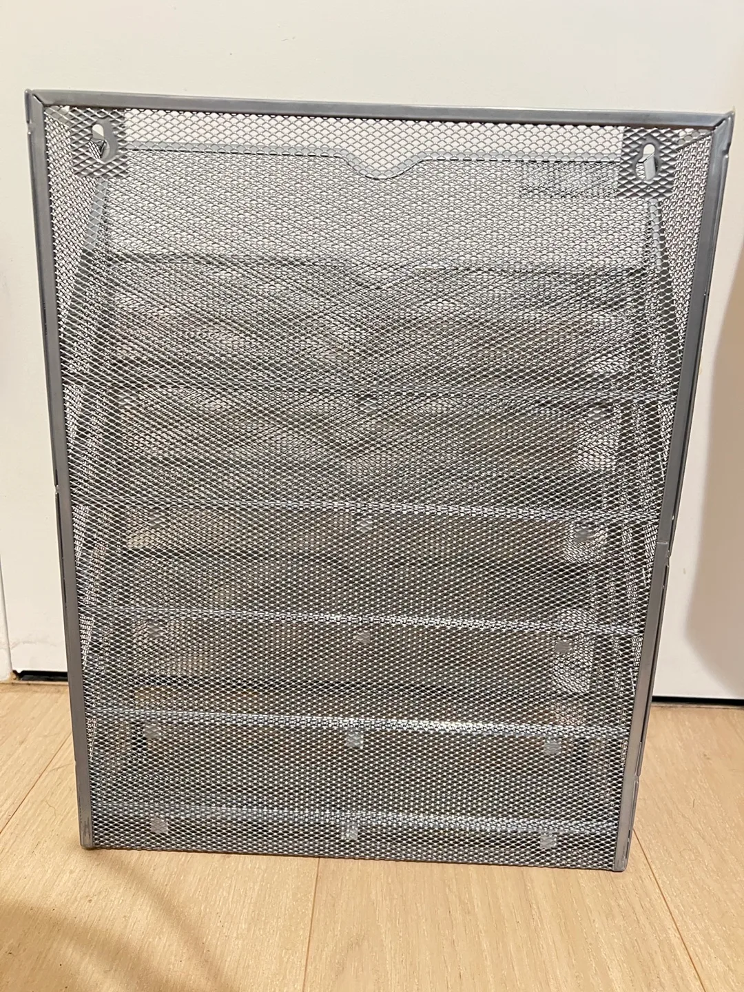 Document Letter Tray - Silver image indicator(2)