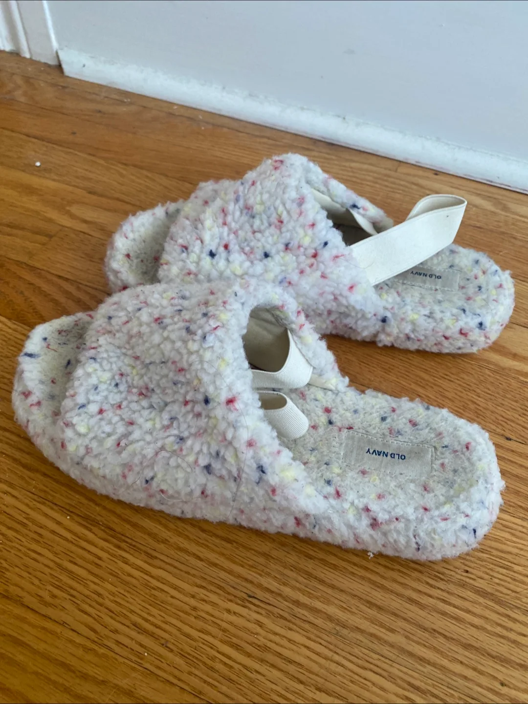 Old Navy Fuzzy Slippers thumbnail