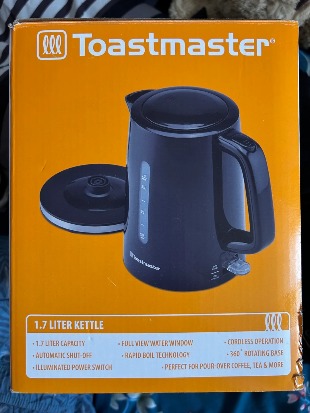 Toastmaster 1.7 Liter Kettle -used for 6 monthss thumbnail