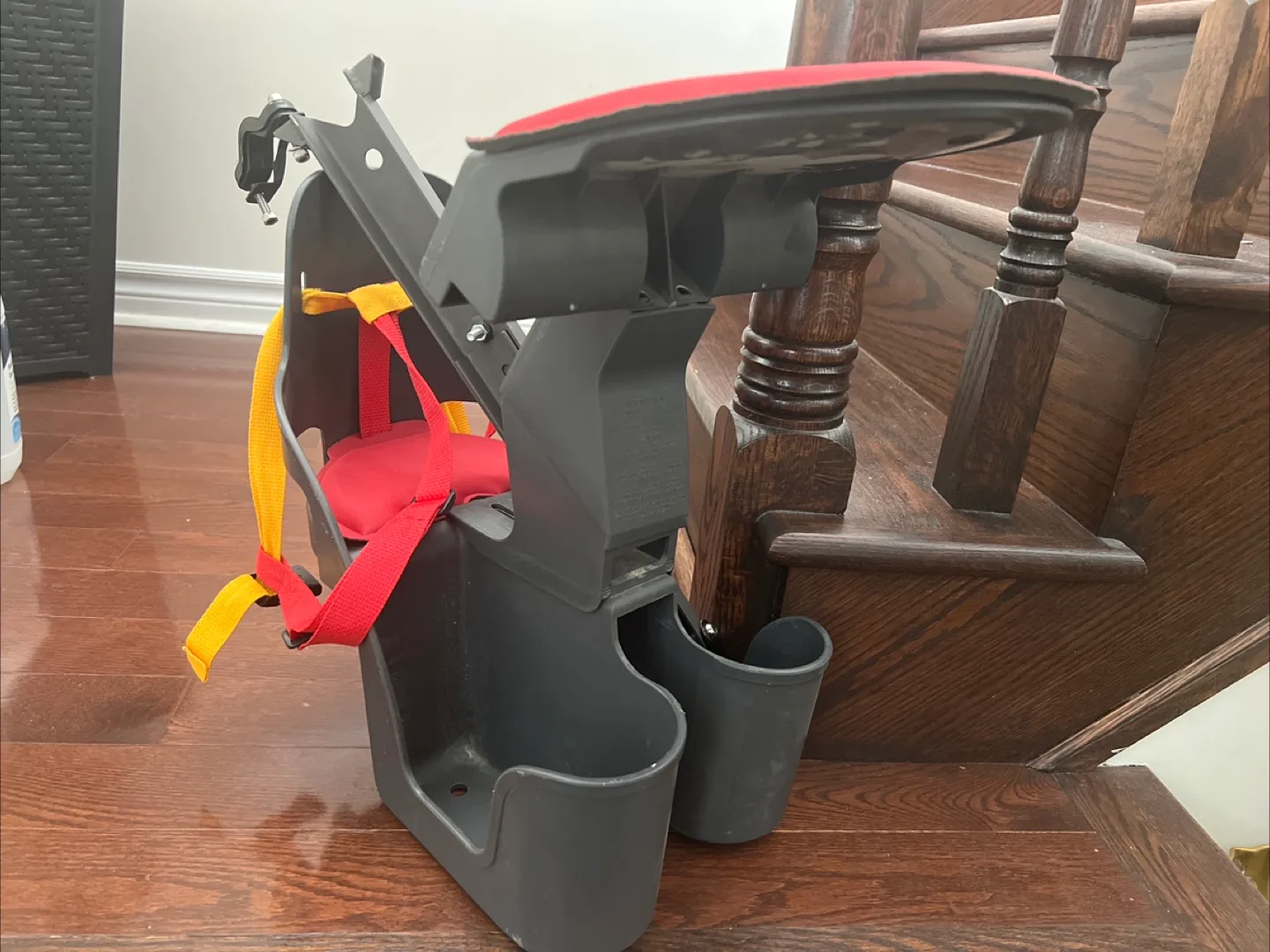 Used Child Bike Seat image indicator(2)